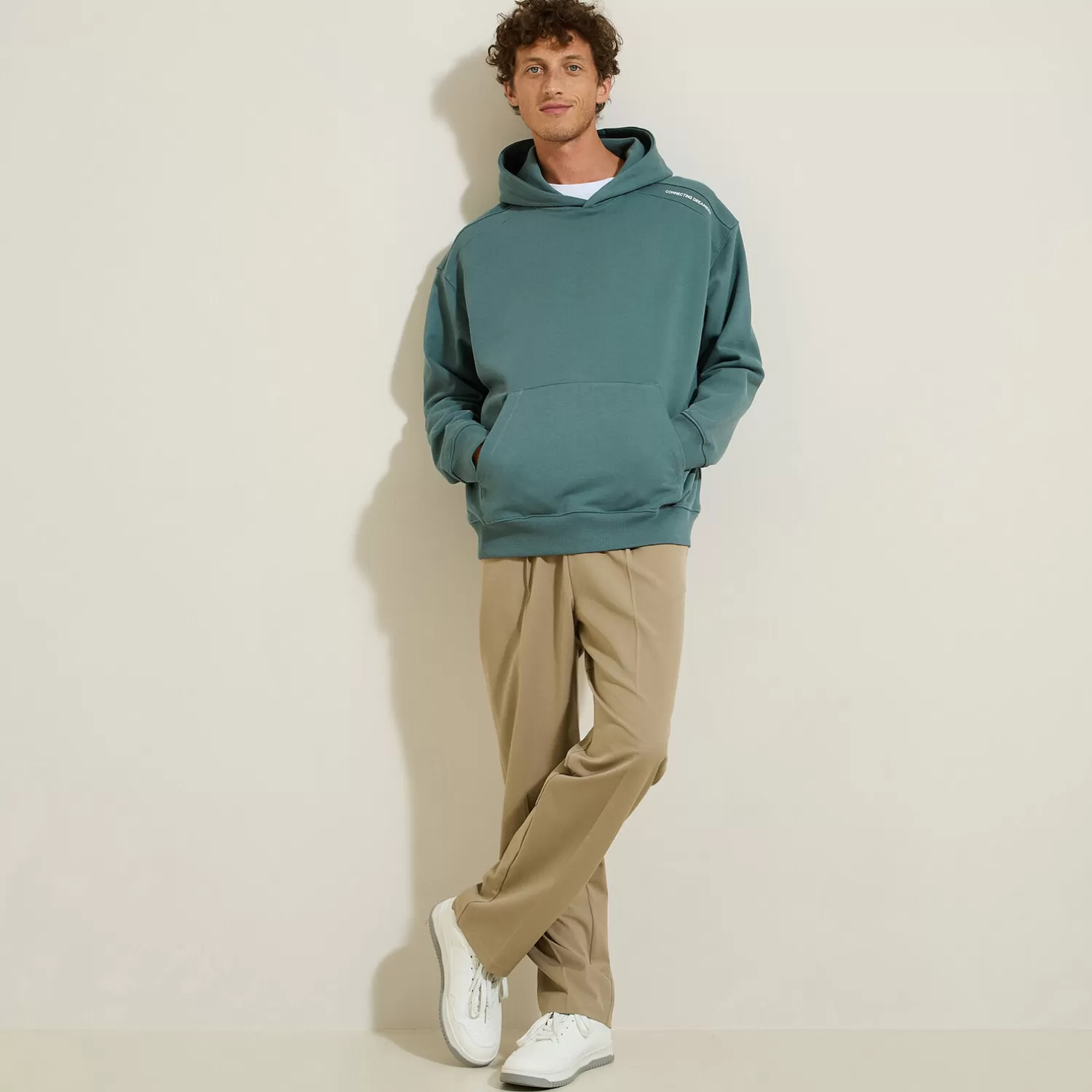 Jules Sweater met kap, oversize snit en print op de kap> Sweater